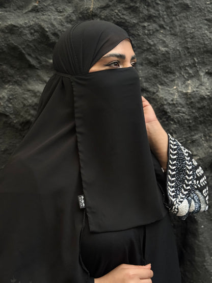 Half Niqab