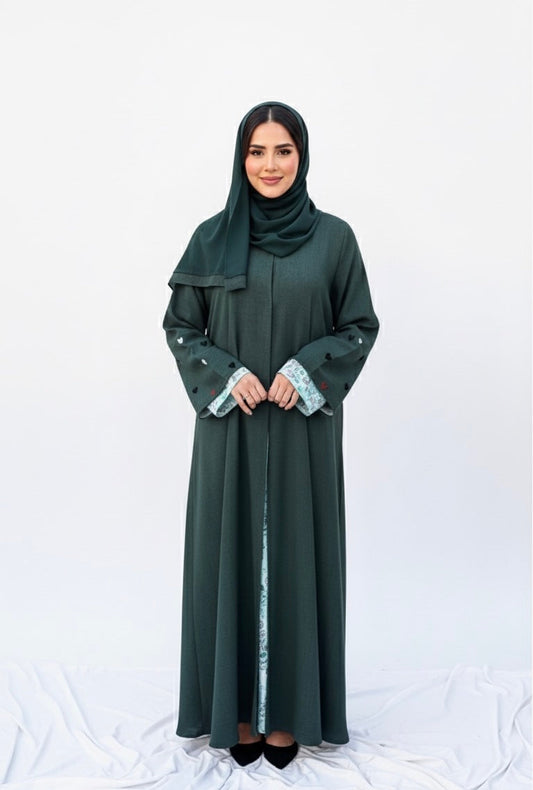 The daily Luxe Abaya Awrah