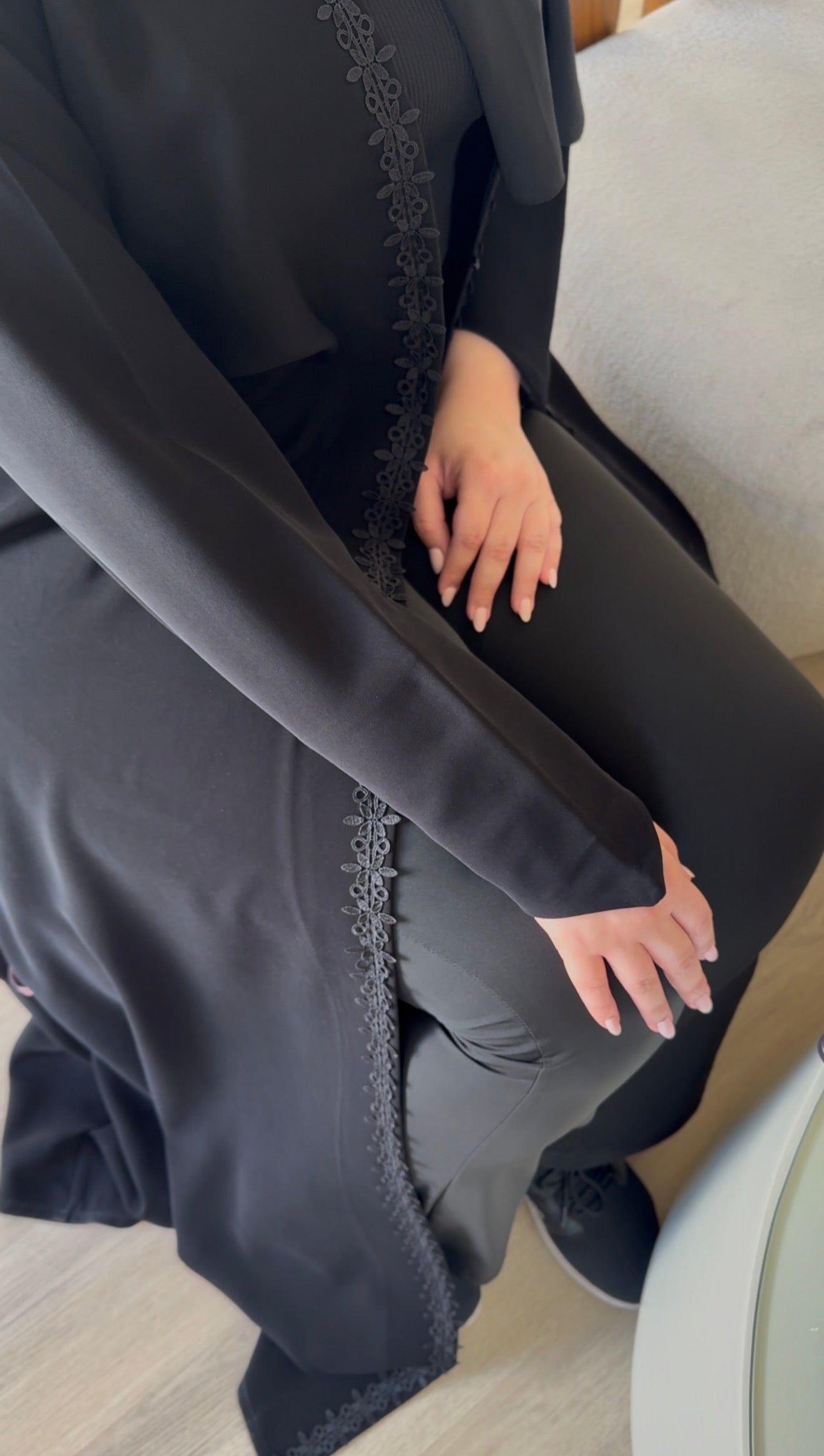 Vela lace